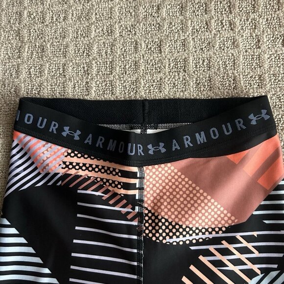 Under Armour Womens Small S Compression Spandex Bike Shorts Long Geometric Gym - Picture 3 of 7